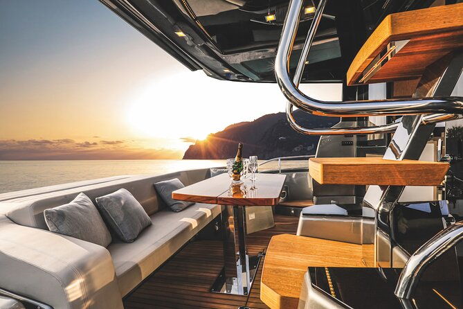 exclusive-luxury-yacht-tour-of-the-elaphiti-islands