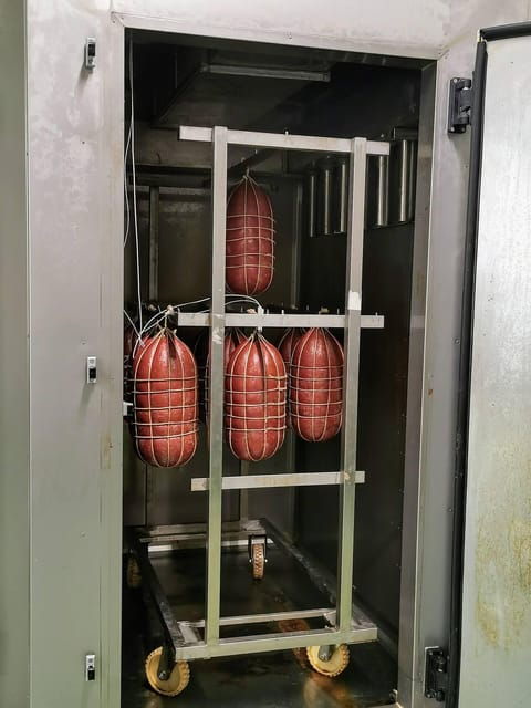 exclusive-mortadella-factory-tour