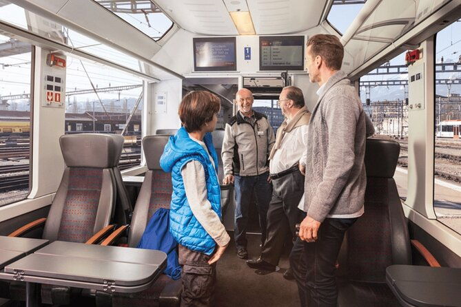 exclusive-panoramic-train-journey-though-the-heart-of-swiss