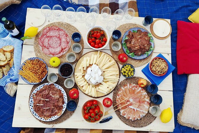 exclusive-picnic-in-the-foothills-of-the-alps-with-the-lake-views