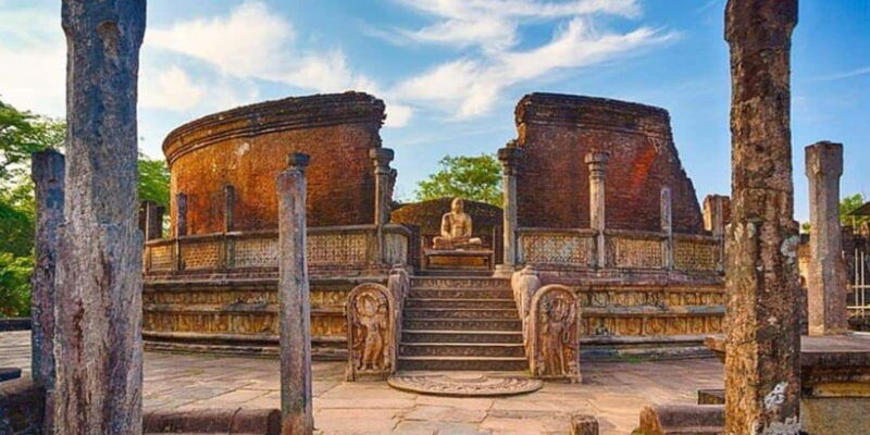 exclusive-polonnaruwa-ancient-city-exploration-by-tuk-tuk