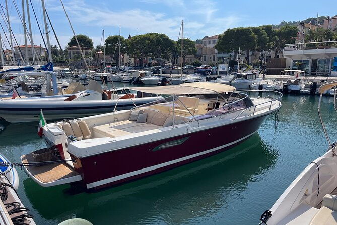 exclusive-private-boat-tour-on-a-luxury-day-cruiser-nice-monaco