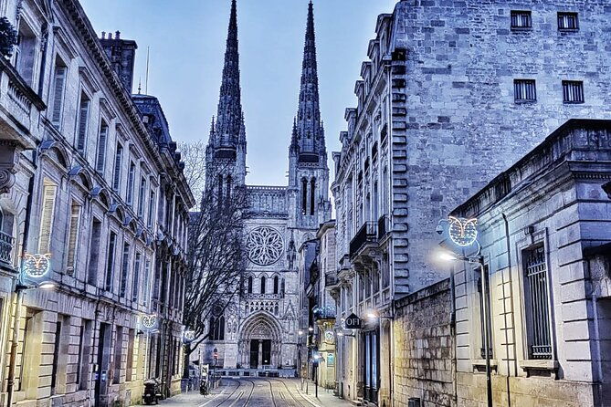 exclusive-private-half-day-best-of-bordeaux-walking-tour