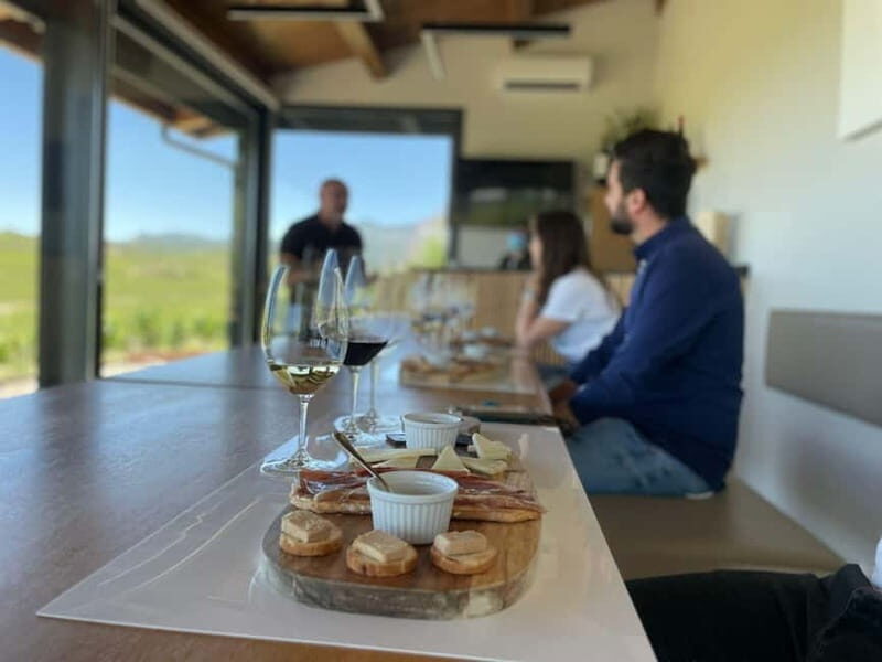 Exclusive Private La Rioja Day: Visit 2 Premium Wineries - What Makes This Tour Stand Out?