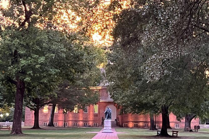 exclusive-private-tour-of-historic-william-and-mary-college