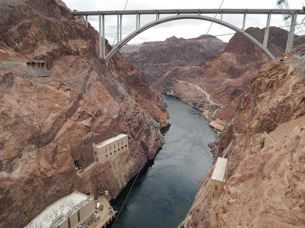 exclusive-private-tour-of-las-vegas-and-the-hoover-dam