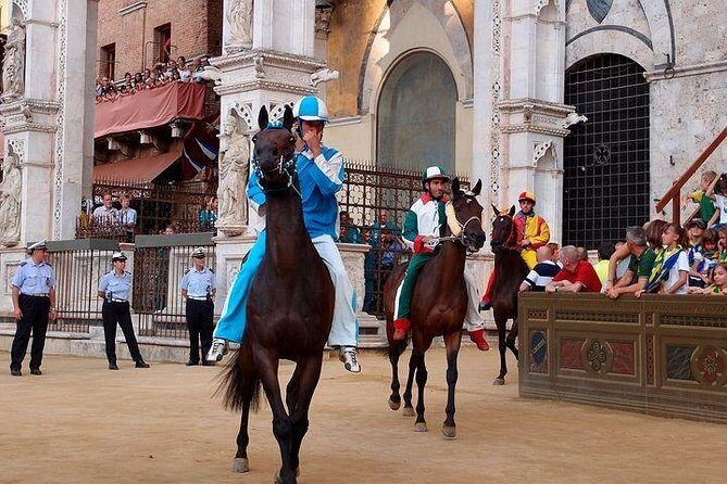 Exclusive Private tour To Siena and San Gimignano - FAQs