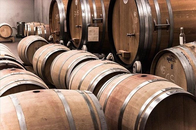 exclusive-private-tuk-tuk-tour-visit-to-a-sardinian-winery-3
