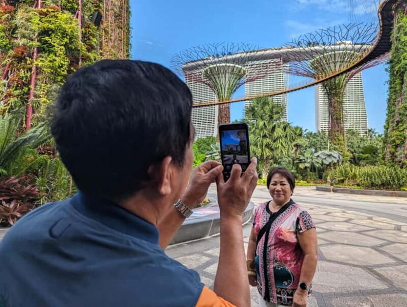 Exclusive Private Walking Tour: Explore Singapore Your Way - Key Points