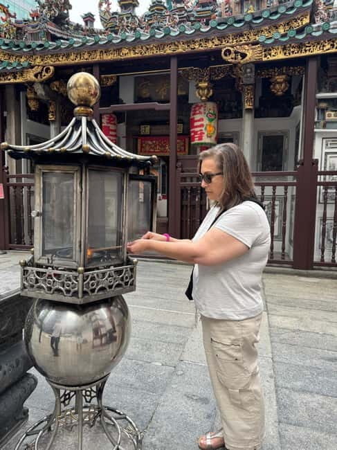 Exclusive Private Walking Tour: Explore Singapore Your Way - Who Is This Tour Best For?