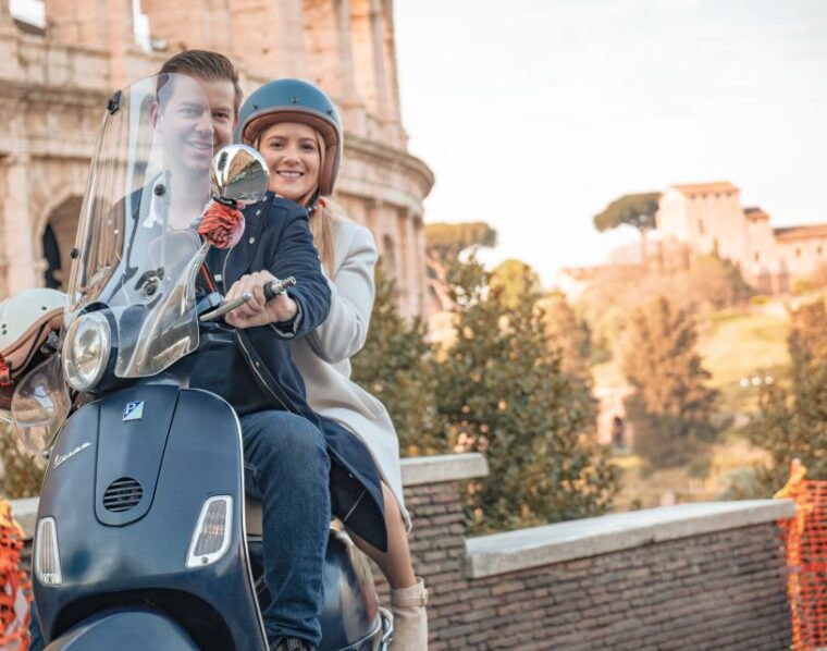 exclusive-rome-vespa-tour-with-professional-photographer