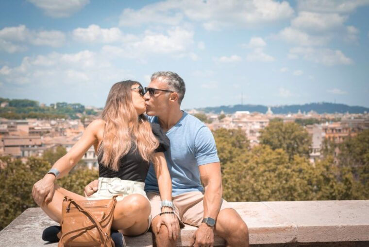 exclusive-rome-vespa-tour-with-professional-photographer