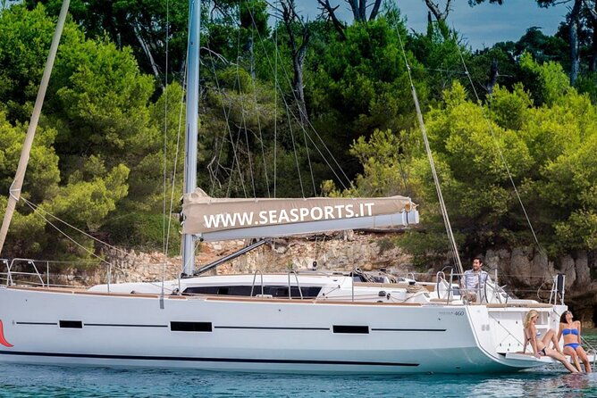 exclusive-sailing-boat-tour-in-tropea-up-to-8-guests-on-board