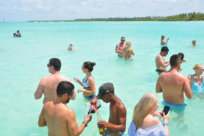 exclusive-saona-island-adventure-for-private-groups-in-punta-cana