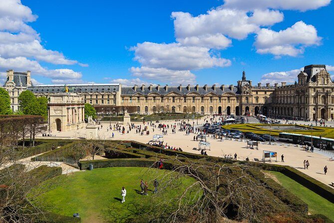 Exclusive Semi-Private Louvre Tour with Mona Lisa, Max 6 People - The Sum Up