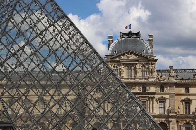 Exclusive Semi-Private Louvre Tour with Mona Lisa, Max 6 People - FAQ