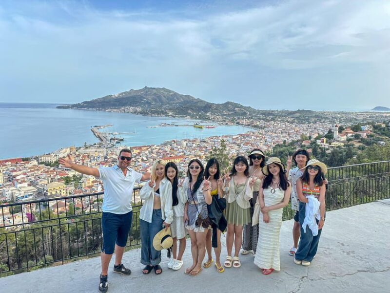 exclusive-shipwreck-blue-caves-tour