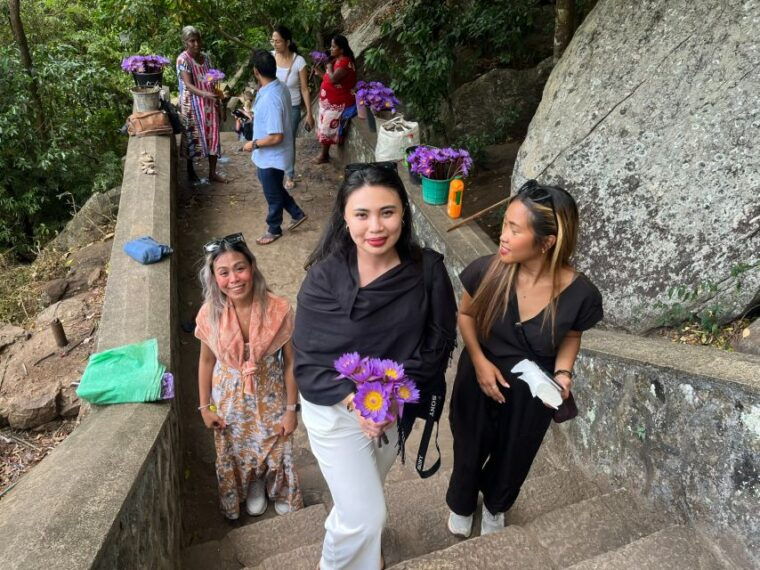 exclusive-sigiriya-sunrise-kandy-tour-day-tour