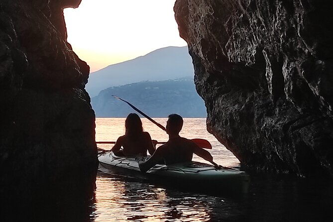 exclusive-sorrento-kayaking-experience-with-swimming-2