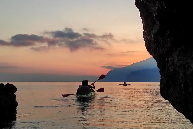 exclusive-sorrento-kayaking-experience-with-swimming-2