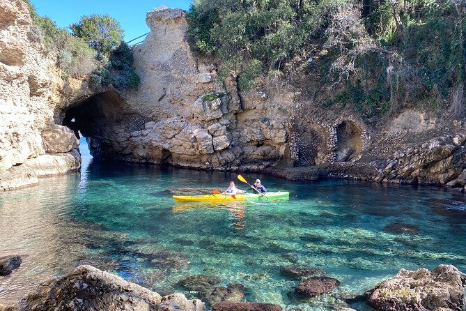 exclusive-sorrento-kayaking-experience-with-swimming-2