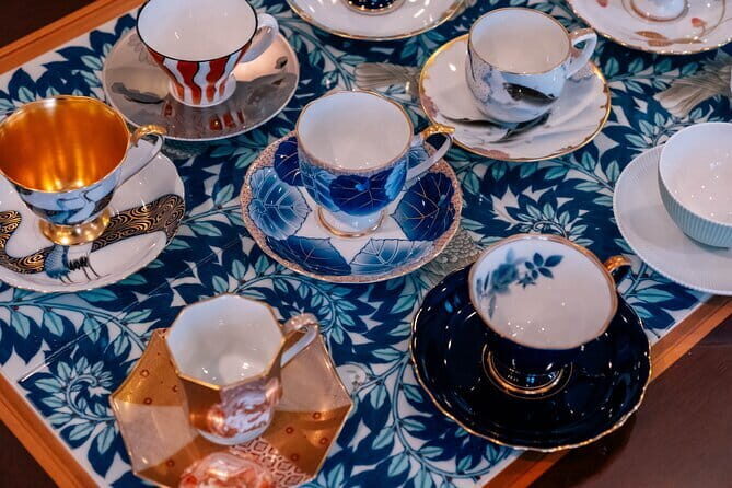 Exclusive Studio Tour Experience Tableware for World Class Chefs - FAQs