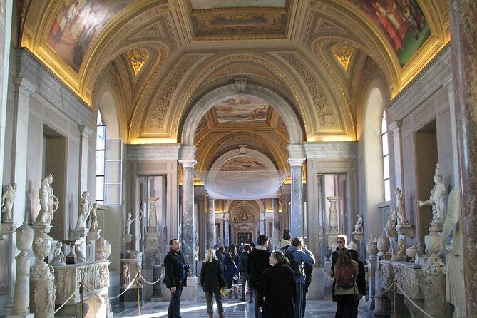 exclusive-sunday-tour-of-the-vatican-museums-sistine-chapel