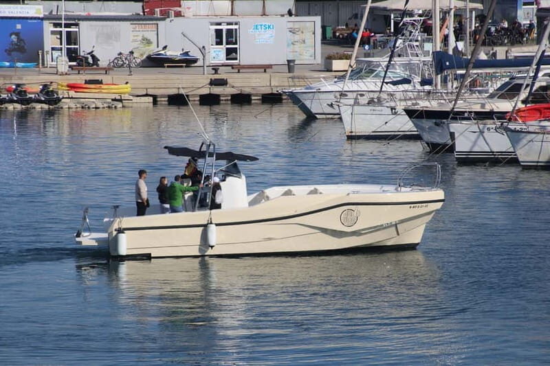 Exclusive sunset cruise in Valencia, Sunset - Introduction: A Unique Sunset Experience in Valencia