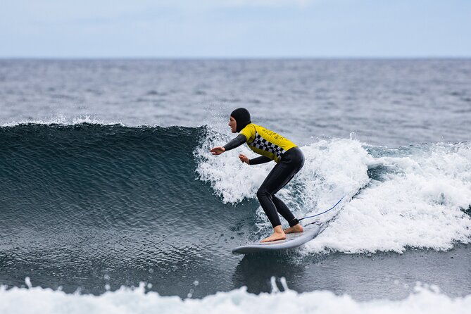 exclusive-surf-lessons-in-s-miguel-azores-2