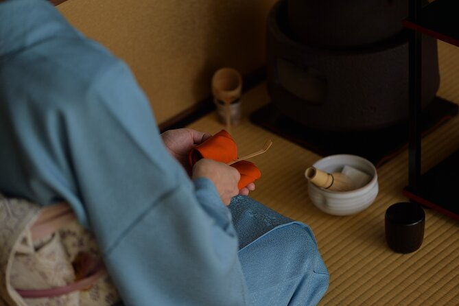exclusive-tea-ceremony-wagashi-cooking-opposite-kansai-airport