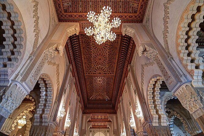 Exclusive tour of Casablanca with access to the Hassan II Mosque - Pricing & Value