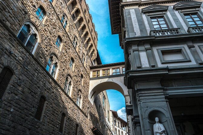 exclusive-uffizi-gallery-and-vasari-corridor-small-group-tour