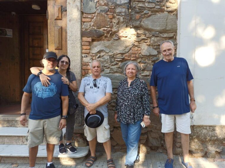 exclusive-walking-tour-of-colonias-unesco-heritage-site