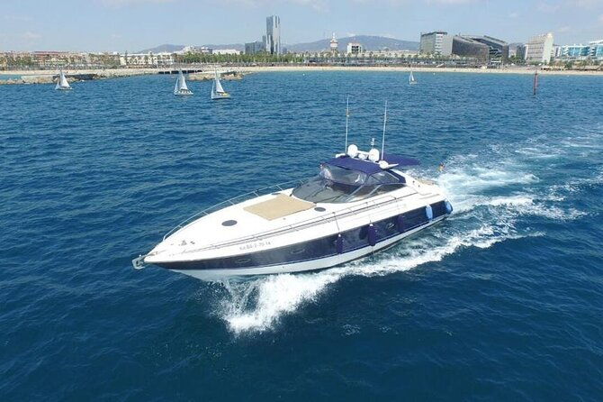 exclusive-yacht-rental-in-barcelona-2