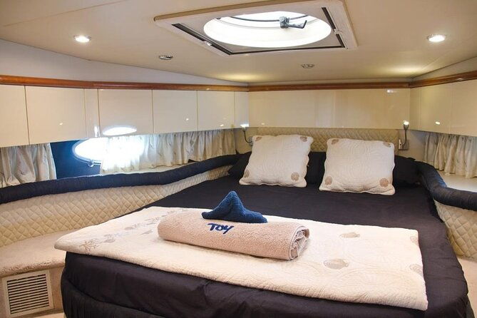 exclusive-yacht-rental-in-barcelona-2