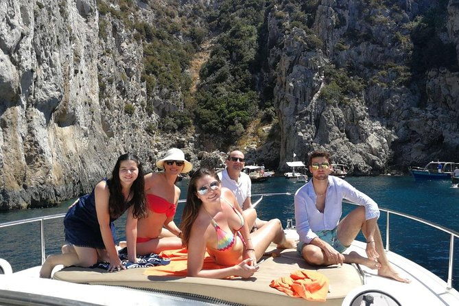 excursion-boat-capri-experience