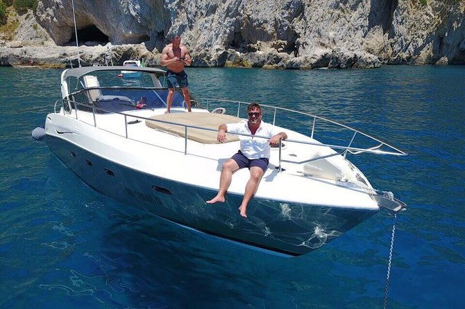 excursion-boat-capri-experience