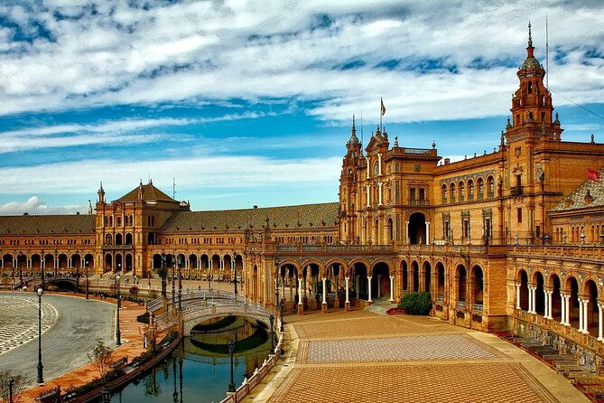 excursion-from-malaga-to-seville-with-tickets-to-the-real-alcazar