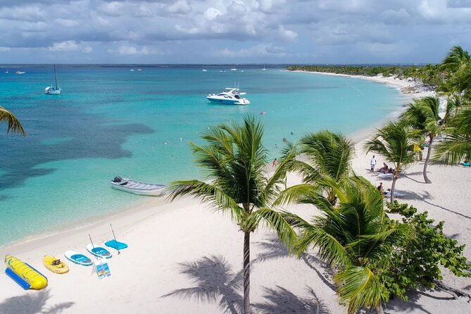 excursion-to-catalina-island-and-snorkeling-from-punta-cana