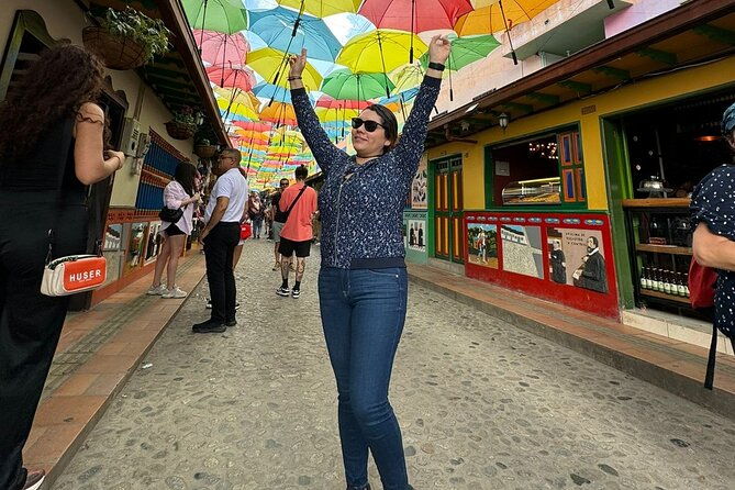 excursion-to-guatape-by-goat-visit-to-pablo-escobars-hacienda