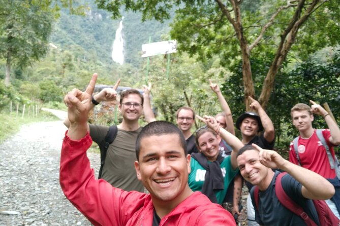 excursion-to-la-plata-waterfall-in-ibague-490-meters-the-highest-in-tolima