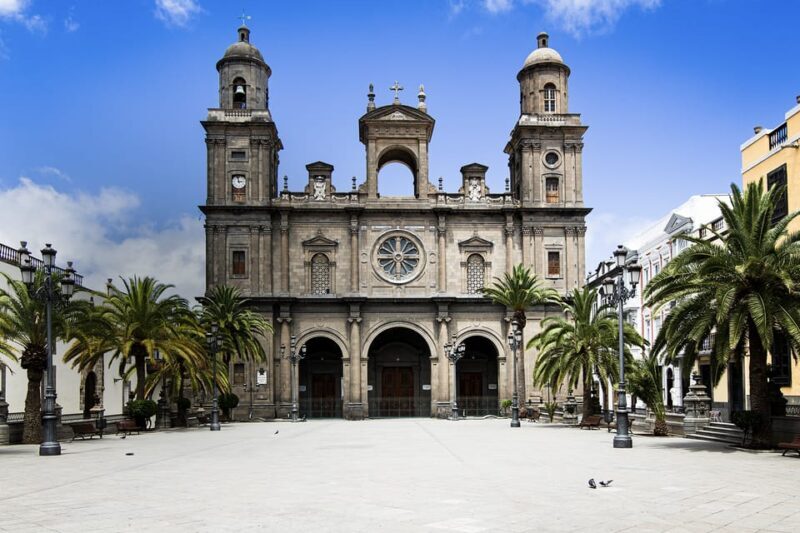 Excursion to Las Palmas: History and Culture - A Closer Look at the Las Palmas Excursion