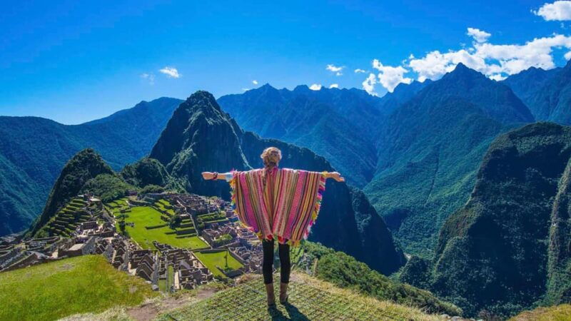 excursion-to-machu-picchu-and-rainbow-mountain