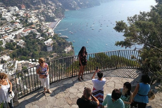 excursion-to-the-amalfi-coast-with-1-hour-boat-tour