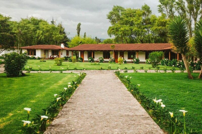 excursion-to-the-la-colpa-hacienda-and-banos-del-inca