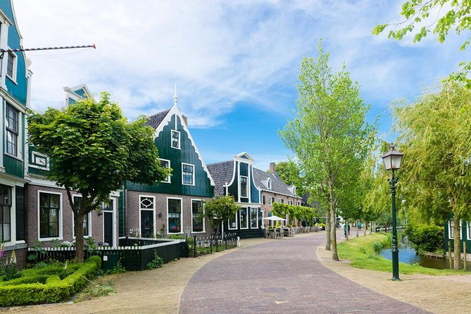 excursion-to-the-mills-of-zaanse-schans