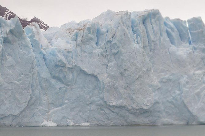 excursion-to-the-perito-moreno-glacier-with-guide-and-transfer-to-from-the-hotel