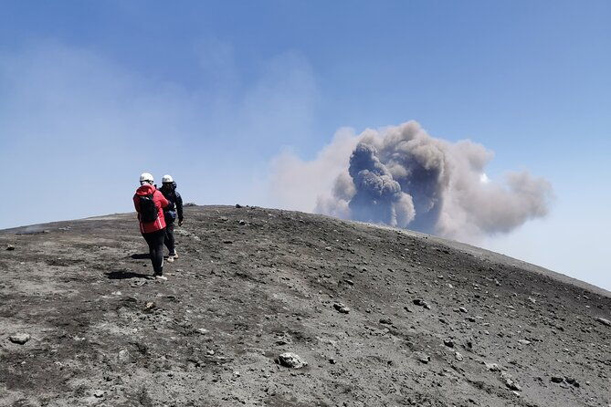 excursion-to-the-top-of-etna