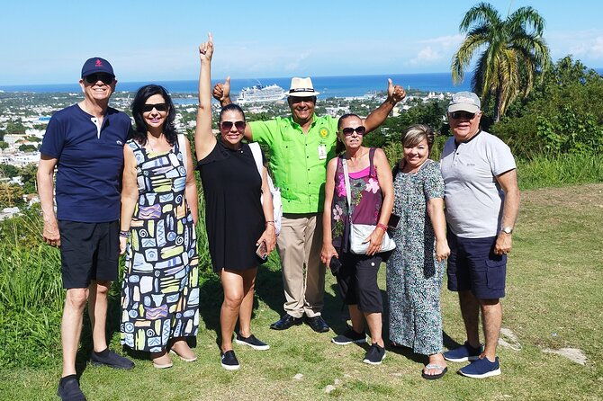excursions-27-charcos-waterfall-puerto-plata-jesus-and-jhensy-tour