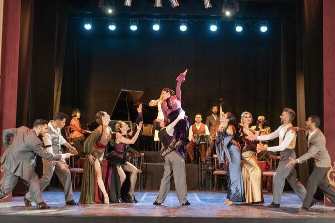 executive-dinner-show-at-mansion-tango